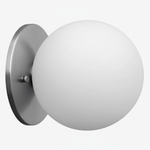 Cargar imagen en el visor de la Galería, Aplique de pared Glorica con globo de cristal esmerilado – Lámpara de pared minimalista para salón y dormitorio