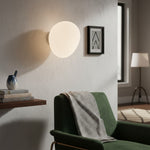 Cargar imagen en el visor de la Galería, Lámpara de pared y techo con silueta de guijarro orgánico Stonea, luz de vidrio contemporánea para el hogar N16