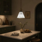 Bild in Gallery-Viewer laden, Single fluted pendant in a dining space