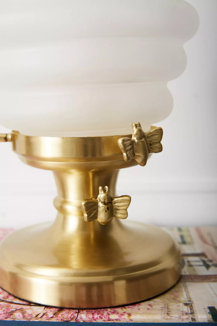 Capigia dekorative Tischlampe - Glas- und Metall-Dekorationsbeleuchtung