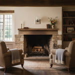 Cargar imagen en el visor de la Galería, Aplique de pared Tierlux Glass Art Deco Globe – Lámpara de metal y cristal para salón o baño