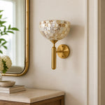 Cargar imagen en el visor de la Galería, White shell mosaic brass wall sconce