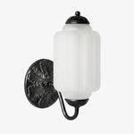 Charger l'image dans la visionneuse de galerie, Applique murale vintage en verre laiteux festonné Eloise - Éclairage d'appoint moderne pour salle de bain et chambre