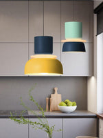 Cargar imagen en el visor de la Galería, Lámpara colgante con pantalla de cuenco de acrílico colorido Macaron