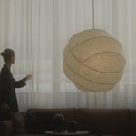 Bild in Gallery-Viewer laden, Wabi Sabi Seidenkugel Japandi Pendelleuchte