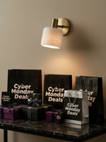 Bild in Gallery-Viewer laden, Cerova Modern Porzellan schwenkbare Wandleuchte