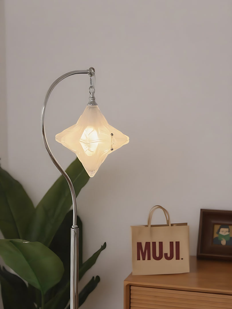 Art Deco Star Floor Lamp – Modern Standing Lamp for Living Spaces – Astris Orion