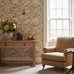 Cargar imagen en el visor de la Galería, Aplique de pared arqueado de cristal acanalado y latón Glorica Glass – Lámpara de pared industrial vintage para entrada