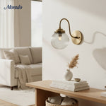 Cargar imagen en el visor de la Galería, Aplique de pared arqueado de cristal acanalado y latón Glorica Glass – Lámpara de pared industrial vintage para entrada