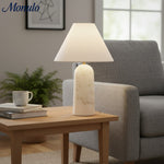 Bild in Gallery-Viewer laden, Albi Minimalistische dekorative Tischleuchte mit ausgewogenen Proportionen - Nachttisch- und Schreibtischbeleuchtung