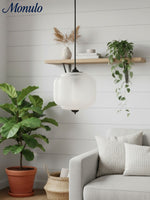 Bild in Gallery-Viewer laden, American Vintage Cremeglas-Schirm geformt Eloise Kronleuchter