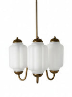 Cargar imagen en el visor de la Galería, Lámpara de araña Eloise: lámpara de araña de cristal lechoso con acabado vintage