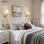 Bild in Gallery-Viewer laden, Rowan Stoffschirm Wandleuchte in Antik Kupfer - Vintage Luxus Licht für Innenräume