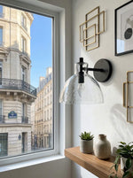 Bild in Gallery-Viewer laden, Glavira Recycelte Glas Wandlampe - Modernes Badezimmer Waschtischlicht