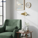 Bild in Gallery-Viewer laden, Mothriel Wandlampe in Mottenform – Vintage Metalllampe für Schlafzimmer
