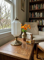 Charger l'image dans la visionneuse de galerie, Lampe de table Eloise en verre vintage