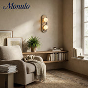 Lámpara de pared vertical minimalista moderna con perfil delgado para dormitorio, junto a la cama e iluminación de acento