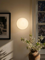 Bild in Gallery-Viewer laden, Coloria Modern Bunte Opalglas Kugel-Wandlampe – Ideal für Wohnzimmer und Schlafzimmer
