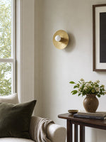 Bild in Gallery-Viewer laden, Radiro Globe Metall-Finish Wandlampe – Minimalistisches Design für Waschtisch und Flur