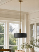 Bild in Gallery-Viewer laden, Cerova Contemporary Minimalist und Eleganter Anhänger – Elfenbein Porzellan Lampenschirm Licht für Kücheninsel & Schlafzimmer