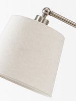 Charger l'image dans la visionneuse de galerie, Lampe de table vintage de style Bauhaus à bras articulé, avec abat-jour en tissu blanc et accent en bois, idéale pour la lecture au chevet ou sur un bureau