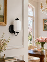 Bild in Gallery-Viewer laden, Vintage Milchglas Wandleuchte Nachttisch Flur Eloise Wandleuchte