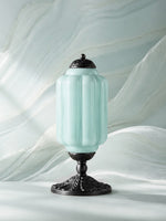 Bild in Gallery-Viewer laden, Eloise Scallop Glasschirm Vintage-inspirierte Tischlampe für Schlafzimmer und Wohnzimmer Akzentbeleuchtung