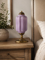 Bild in Gallery-Viewer laden, Eloise Scallop Glasschirm Vintage-inspirierte Tischlampe für Schlafzimmer und Wohnzimmer Akzentbeleuchtung