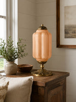 Bild in Gallery-Viewer laden, Eloise Scallop Glasschirm Vintage-inspirierte Tischlampe für Schlafzimmer und Wohnzimmer Akzentbeleuchtung