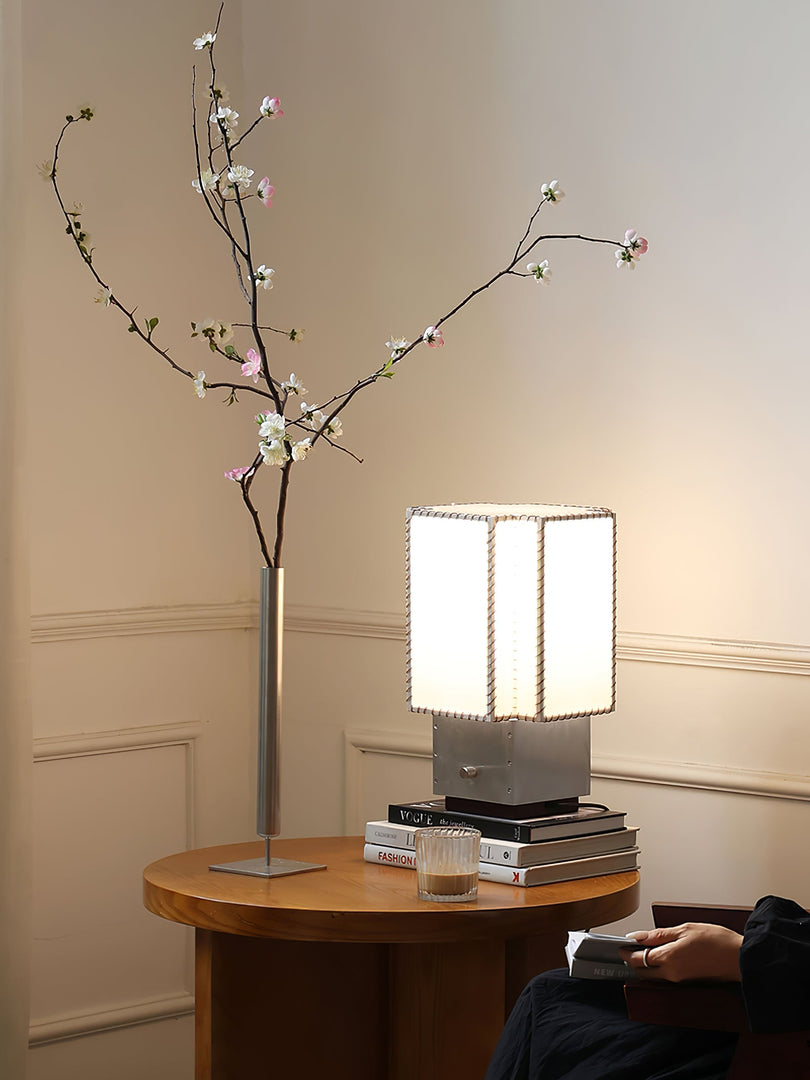 Lampe de table Tanu Stitch