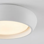 Charger l'image dans la visionneuse de galerie, Luminaire de plafond en béton minimaliste Monocem – Applique encastrée élégante pour salon