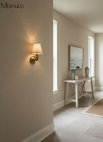 Cargar imagen en el visor de la Galería, Aplique de pared Rowan con pantalla cilíndrica – Aplique de tela para una iluminación acogedora de estilo rústico