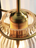 Cargar imagen en el visor de la Galería, Aplique de pared moderno de latón acanalado y vidrio - Lámpara de tocador para espejos de baño