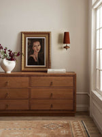 Cargar imagen en el visor de la Galería, Aplique de pared Rowan Retro con pantalla de tela: iluminación clásica de tela para el dormitorio