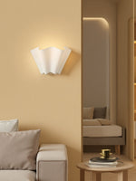 Load image into Gallery viewer, Oslan Scalloped Wall Sconce - Classic Linen Shade Modern Accent