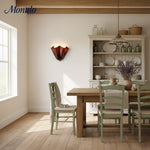 Cargar imagen en el visor de la Galería, Aplique de pared Bellina de cristal con diseño floral: lámpara de pared moderna de latón para dormitorio y pasillo.