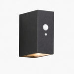 Cargar imagen en el visor de la Galería, Style C vertical black aluminum glass outdoor wall lamp