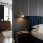 Charger l'image dans la visionneuse de galerie, Applique murale en céramique nervurée Curvona avec bras incurvé - Luminaire d'intérieur moderne pour chambre, salon et couloir