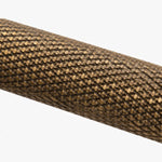 Cargar imagen en el visor de la Galería, Close view of textured brass grip pattern