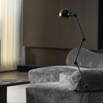 Bild in Gallery-Viewer laden, Jielde Stehlampe