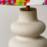 Bild in Gallery-Viewer laden, Close-up of the textured ceramic table lamp base