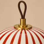Cargar imagen en el visor de la Galería, Braided handle and metal fitting detail