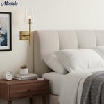 Cargar imagen en el visor de la Galería, Aplique de vidrio transparente Derlina: elegante aplique para tocador individual o triple