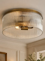 Bild in Gallery-Viewer laden, Bravira Elegant gerippte Glas-Deckenleuchte – moderne flache Leuchte für Schlafzimmer