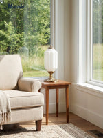 Charger l'image dans la visionneuse de galerie, Lampe de table Eloise en verre vintage