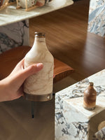 Cargar imagen en el visor de la Galería, Lámpara de Mesa de Alabastro en Forma de Botella de Vino (Batería Incorporada)
