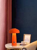 Charger l'image dans la visionneuse de galerie, Lampe de table Leon Champignon (batterie intégrée)