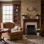 Charger l'image dans la visionneuse de galerie, Applique murale Pyralis Cone Sleek de style Art Déco avec abat-jour conique, idéale pour meuble-lavabo de salle de bain et éclairage de couloir