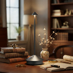 Cargar imagen en el visor de la Galería, Lámpara de mesa recargable inalámbrica Glimma Diseño moderno Iluminación LED táctil para decoración del hogar N39