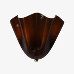 Cargar imagen en el visor de la Galería, Aplique de pared Bellina de cristal con diseño floral: lámpara de pared moderna de latón para dormitorio y pasillo.